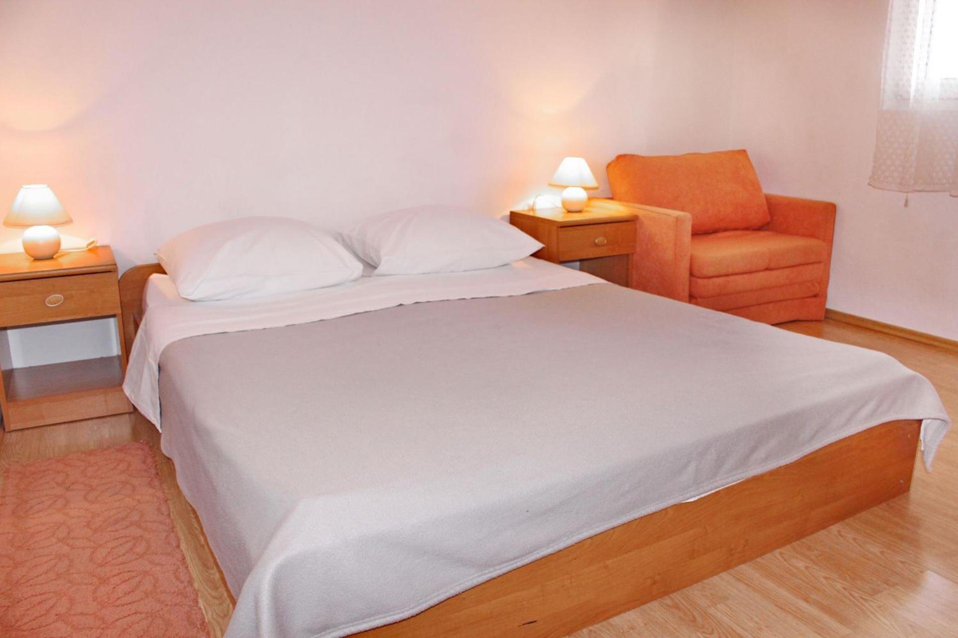 Apartments Remi Nin Luaran gambar