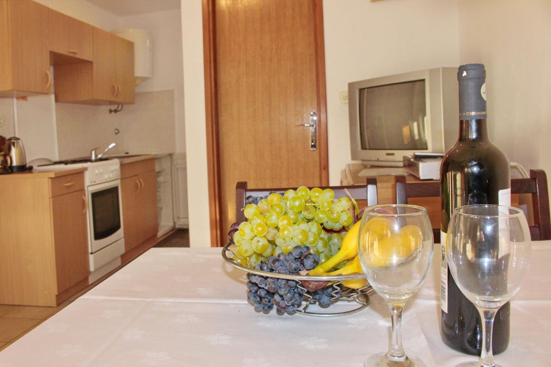 Apartments Remi Nin Luaran gambar