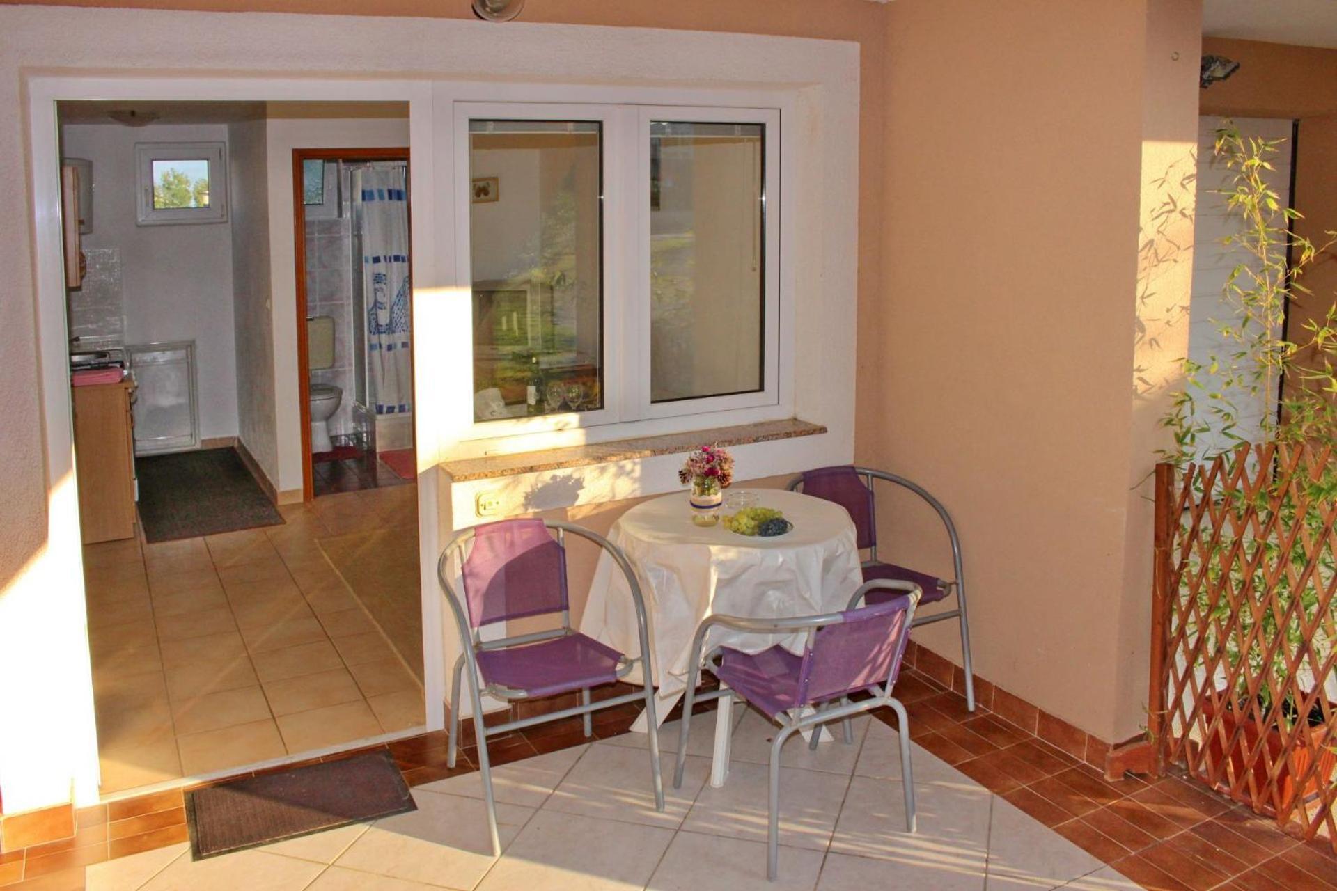 Apartments Remi Nin Luaran gambar